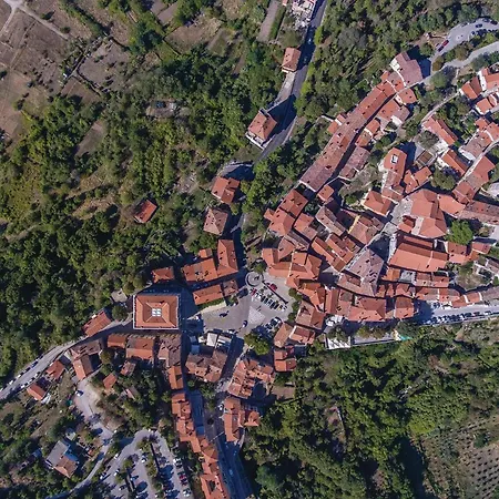 2 Bedroom Beautiful In Rabac